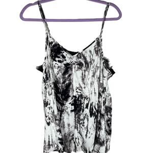 Rock & Republic Women's Black and White Tie Dye Lace Back Trim Tank / Size XL